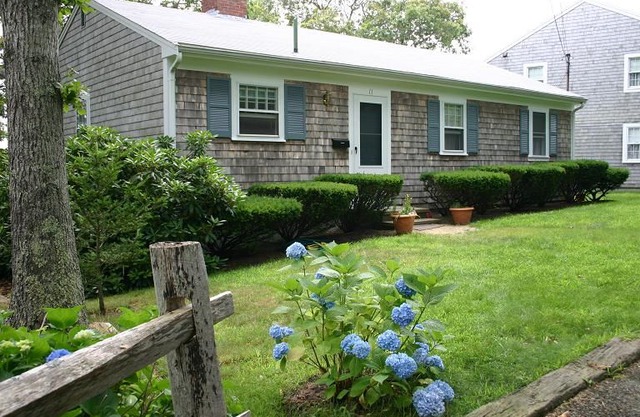 Waterfront in Falmouth Heights - Spectacular View