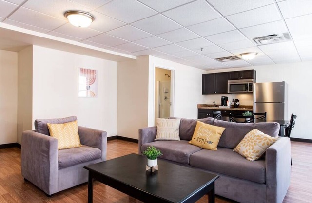 Welcome to the first-class 2BR 1Bath apt in the very heart of Louisville, KY