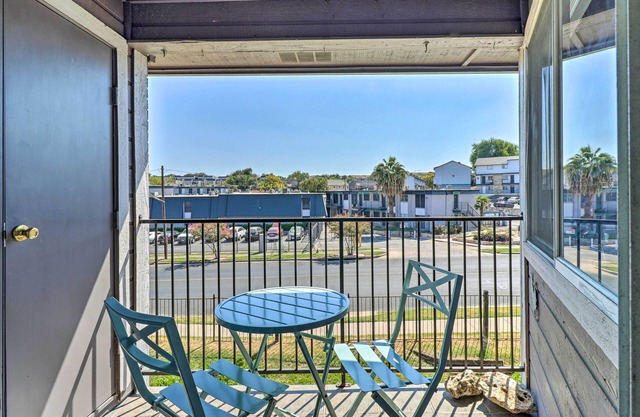 Well-Appointed Austin Studio Close to Dtwn!