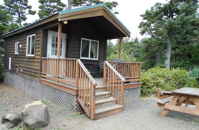 Whalers Rest Cabin 11