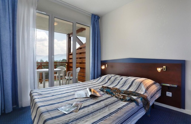 Wifi, 100m from resort center, fitness, terrace, balcony, tv, ski locker, 25m², Pyrénées 2000