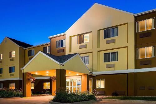 Fairfield Inn Suites Oshkosh 