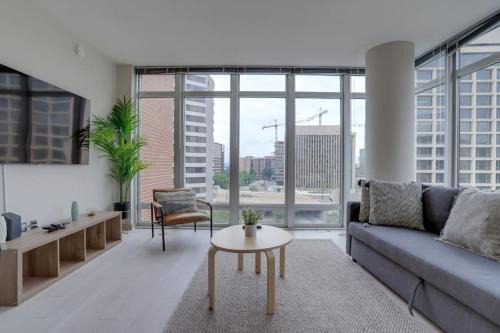 Crystal City Rooftop 