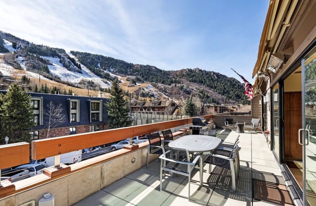 Wonderful Durant Penthouse