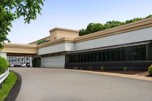 Wyndham Garden Inn Pittsburgh Airport 