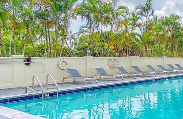 You found it! Pool, Fitness Center, Minutes to Bayside Marketplace!