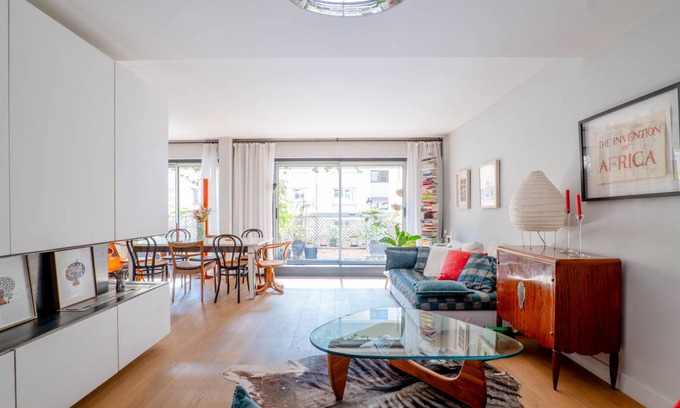 Grenelle Apartment | 100 m² Apartment ∙ 2 bedrooms ∙ 4 guests