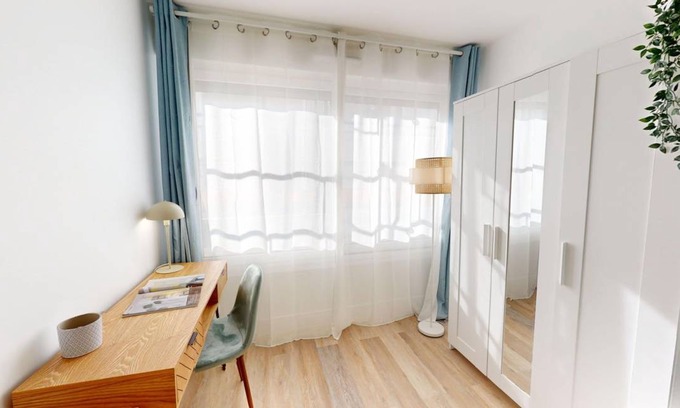 Saint-Lambert Resort | 102 m² Private room ∙ 1 bedroom ∙ 1 guest