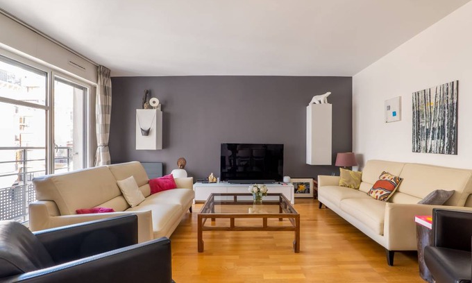Butte-aux-Cailles Apartment | 106 m² Apartment ∙ 3 bedrooms ∙ 6 guests