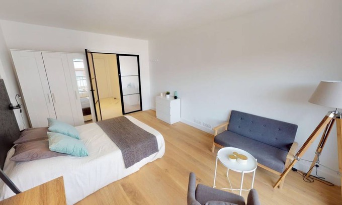 Saint-Lambert Resort | 114 m² Private room ∙ 1 bedroom ∙ 1 guest