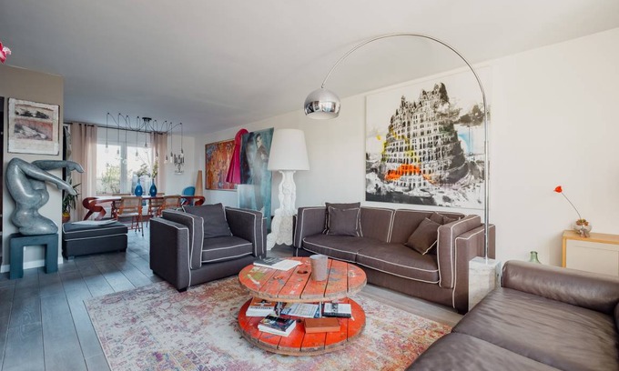 Silly-Gallieni Apartment | 120 m² Apartment ∙ 2 bedrooms ∙ 6 guests