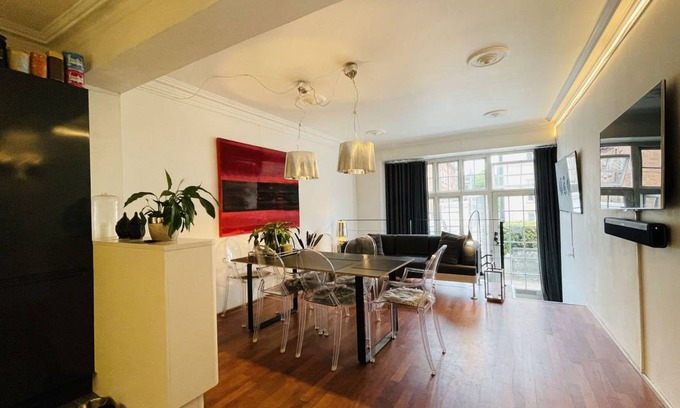 Hellerup Apartment | 120 m² Apartment ∙ 2 bedrooms ∙ 6 guests