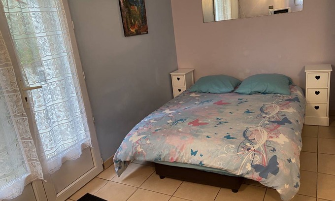 Chaville Apartment | 14 m² Apartment ∙ 1 bedroom ∙ 2 guests