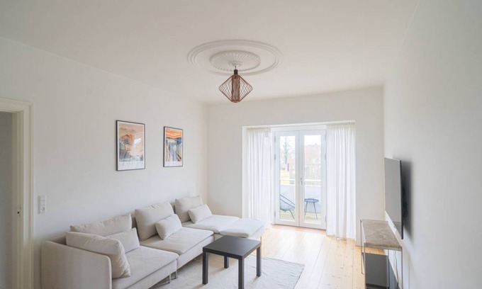 Hellerup Apartment | 140 m² Apartment ∙ 4 bedrooms ∙ 6 guests
