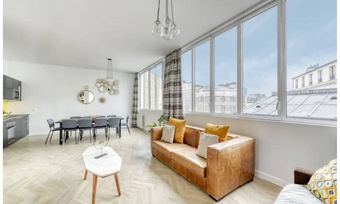 Montmartre Apartment | 147 m² Apartment ∙ 3 bedrooms ∙ 8 guests