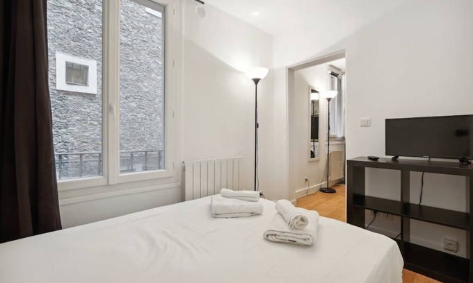6th Arrondissement Apartment | 15 m² Apartment ∙ 1 bedroom ∙ 2 guests