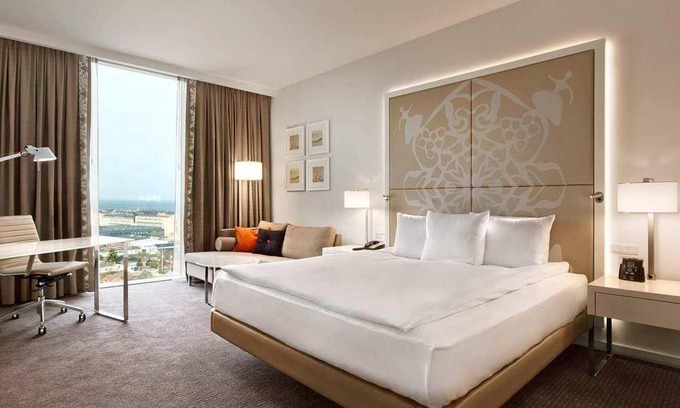 Kastrup Hotel | 160 m² Hotel ∙ 127 guests