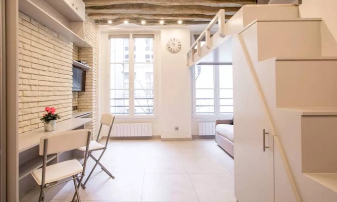 Saint-Merri Apartment | 20 m² Apartment ∙ 2 guests