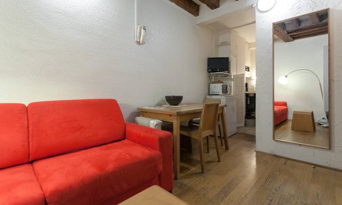 6th Arrondissement Apartment | 20 m² Apartment ∙ 2 guests