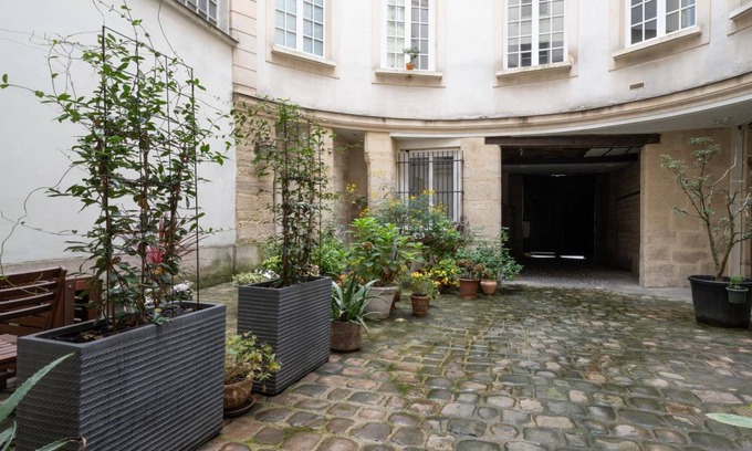 Arts-et-Metiers Apartment | 20 m² Studio flat ∙ 2 guests