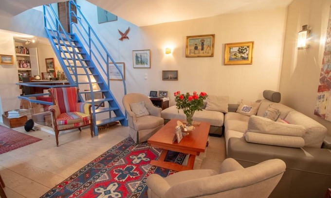 Quartier de Javel House | 200 m² House ∙ 4 bedrooms ∙ 8 guests