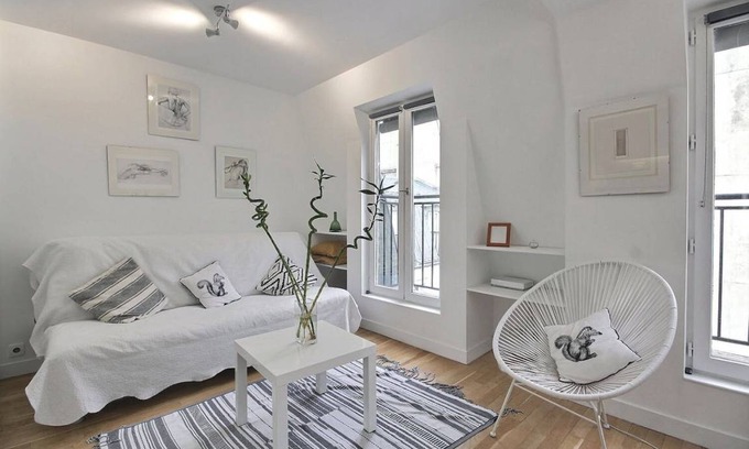 Ternes Apartment | 21 m² Apartment ∙ 2 guests