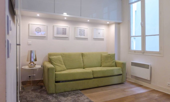 Saint-Merri Apartment | 22 m² Apartment ∙ 2 guests