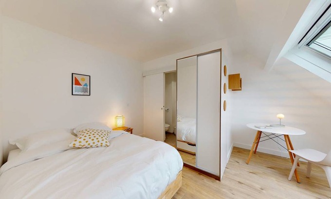 Bagnolet Resort | 240 m² Private room ∙ 1 bedroom ∙ 2 guests