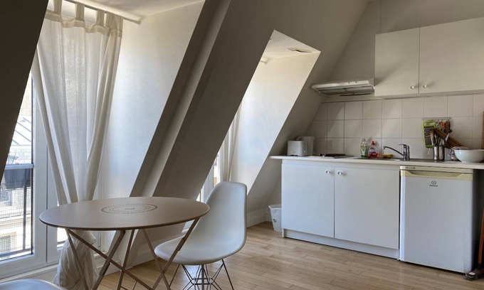 Ternes Apartment | 25 m² Apartment ∙ 2 guests