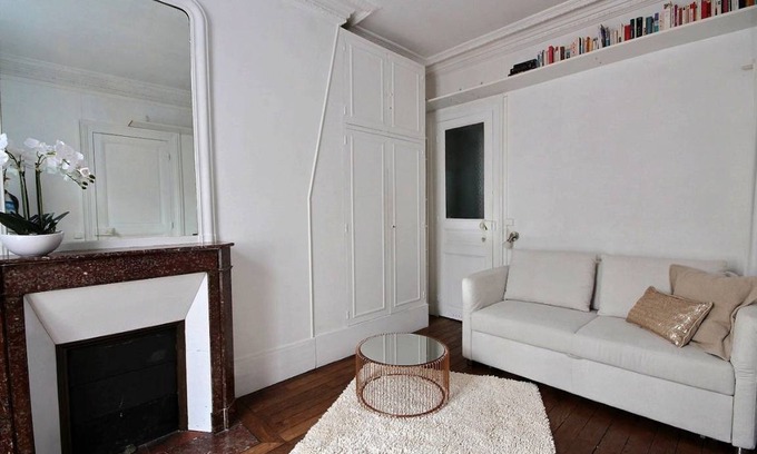 Ternes Apartment | 25 m² Apartment ∙ 2 guests
