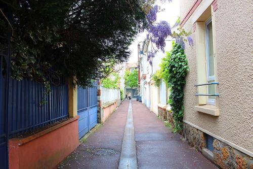 Saint-Cloud Apartment | 26 m² Apartment ∙ 3 guests