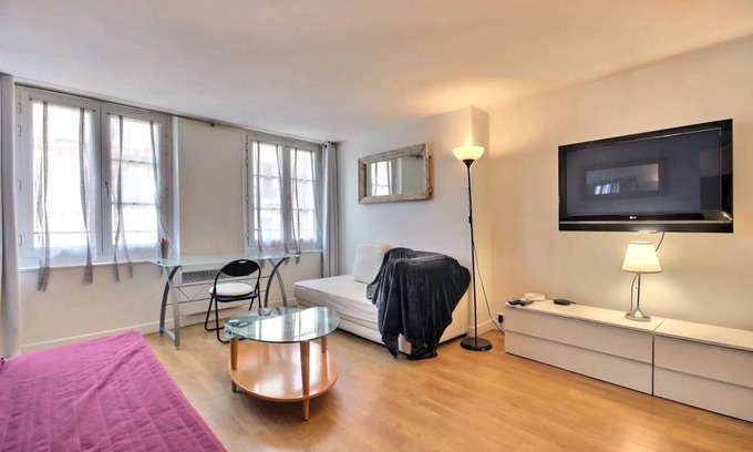Notre-Dame-des-Champs Apartment | 27 m² Apartment ∙ 2 guests