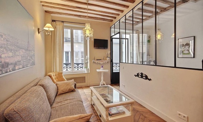 6th Arrondissement Apartment | 28 m² Apartment ∙ 1 bedroom ∙ 2 guests