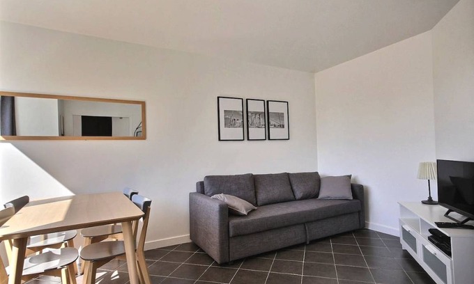 Vincennes Apartment | 28 m² Apartment ∙ 2 guests
