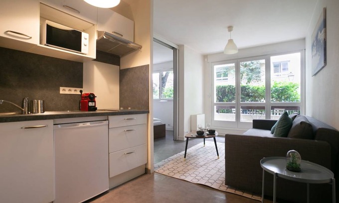 Saint-Fargeau Apartment | 30 m² Apartment ∙ 1 bedroom ∙ 2 guests