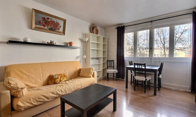 Quartier des peupliers Apartment | 32 m² Apartment ∙ 2 guests
