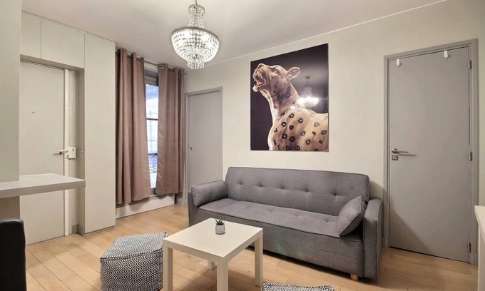 Quartier de l'Ecole-Militaire Apartment | 33 m² Apartment ∙ 1 bedroom ∙ 4 guests