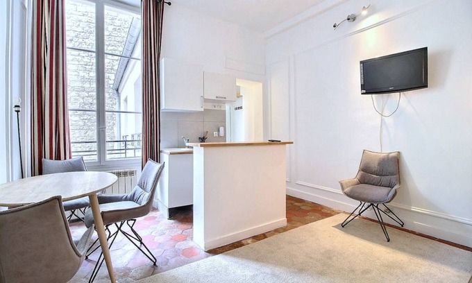 Saint-Merri Apartment | 33 m² Apartment ∙ 1 bedroom ∙ 2 guests