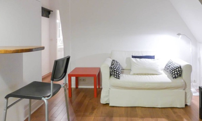 Quartier de l'Ecole-Militaire Apartment | 34 m² Apartment ∙ 1 bedroom ∙ 2 guests