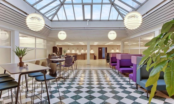 Tarnby Kommune Hotel | 35 m² Hotel ∙ 127 guests