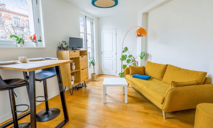 Prince–Marmottan Apartment | 37 m² Apartment ∙ 1 bedroom ∙ 2 guests