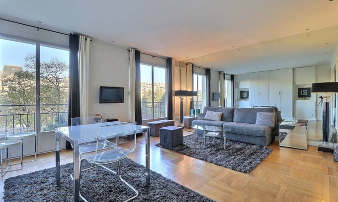 Porte-Dauphine Apartment | 38 m² Apartment ∙ 2 guests