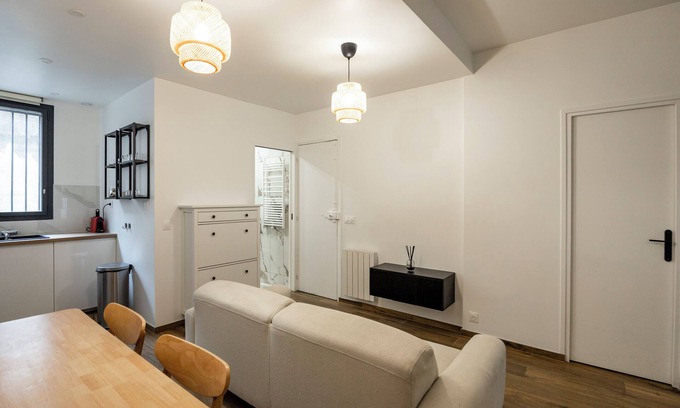 13th Arrondissement Apartment | 4 Bedroom Apartment in Paris