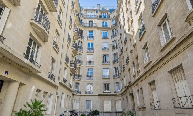 Ternes Apartment | 40 m² Apartment ∙ 1 bedroom ∙ 4 guests