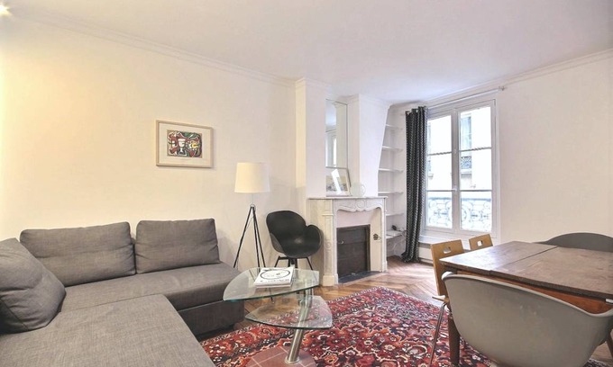 Saint-Merri Apartment | 40 m² Apartment ∙ 1 bedroom ∙ 4 guests