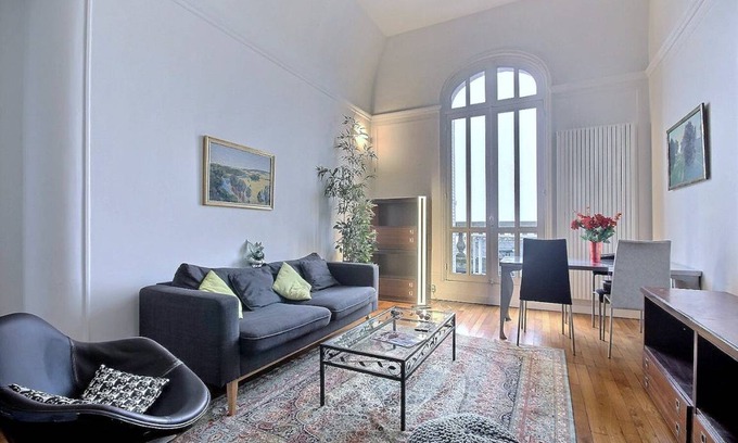 Porte-Dauphine Apartment | 54 m² Apartment ∙ 1 bedroom ∙ 2 guests