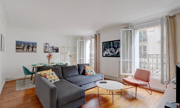 Clignancourt Apartment | 629 Suite Damremont - Superb apartment in Paris