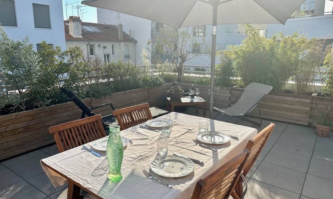 Saint-Denis Apartment | 66 m² Apartment ∙ 2 bedrooms ∙ 6 guests