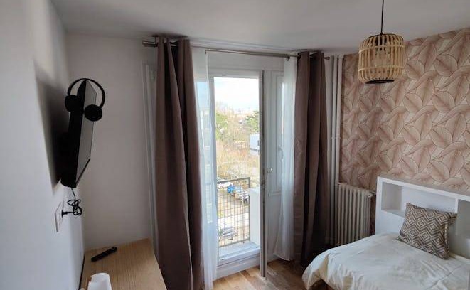 Vitry-sur-Seine Resort | 66 m² Private room ∙ 1 bedroom ∙ 1 guest
