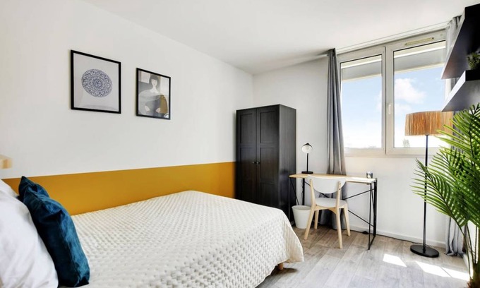 Le Kremlin-Bicetre Resort | 76 m² Private room ∙ 1 bedroom ∙ 4 guests